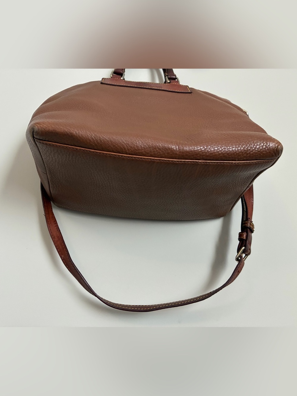 Vintage Dooney & Bourke Genuine Florentine Vachetta Leather Crossbody J0872669 - Picture 4 of 15